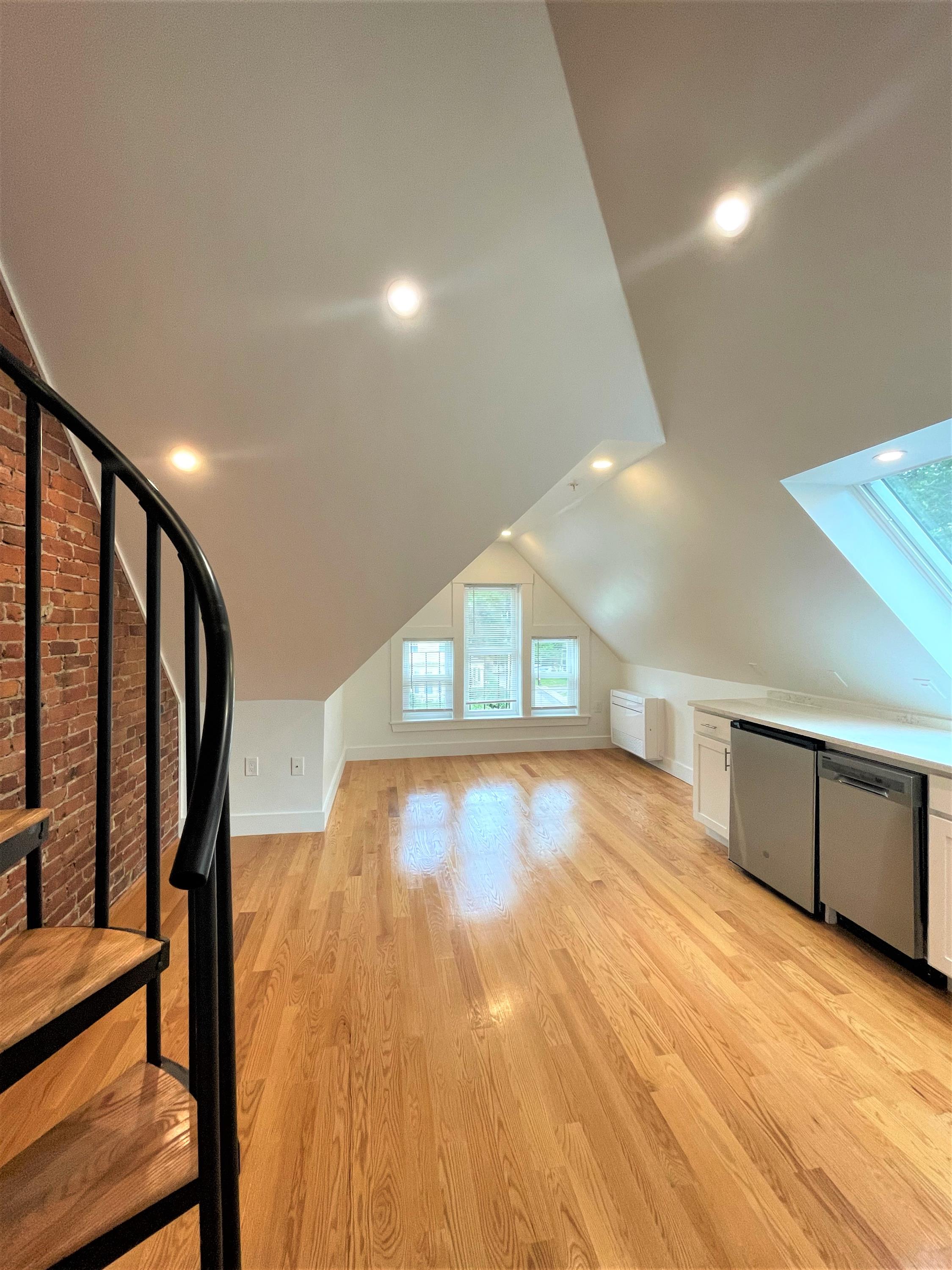31 Green Street - 13