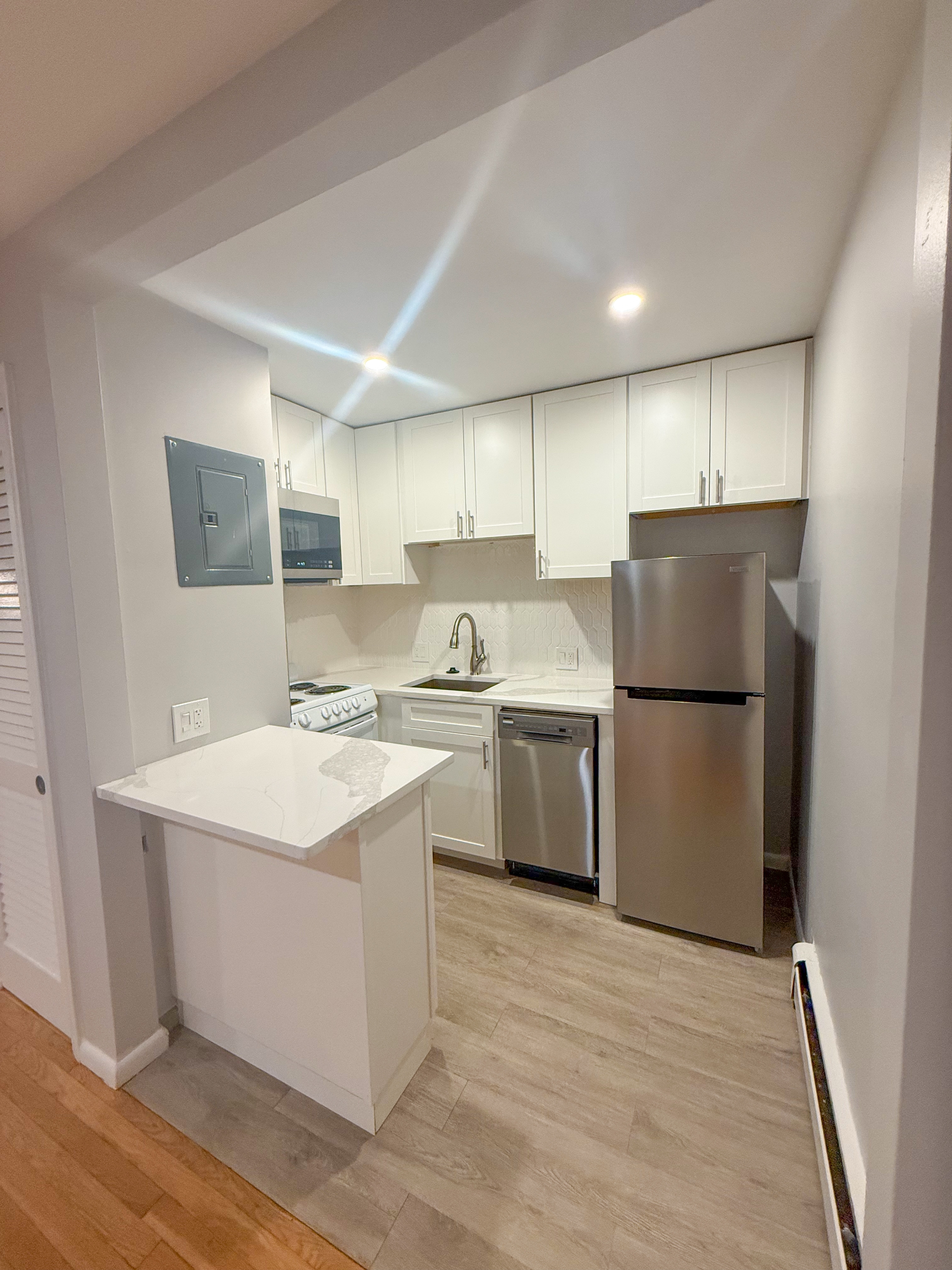 171 South St - 10B