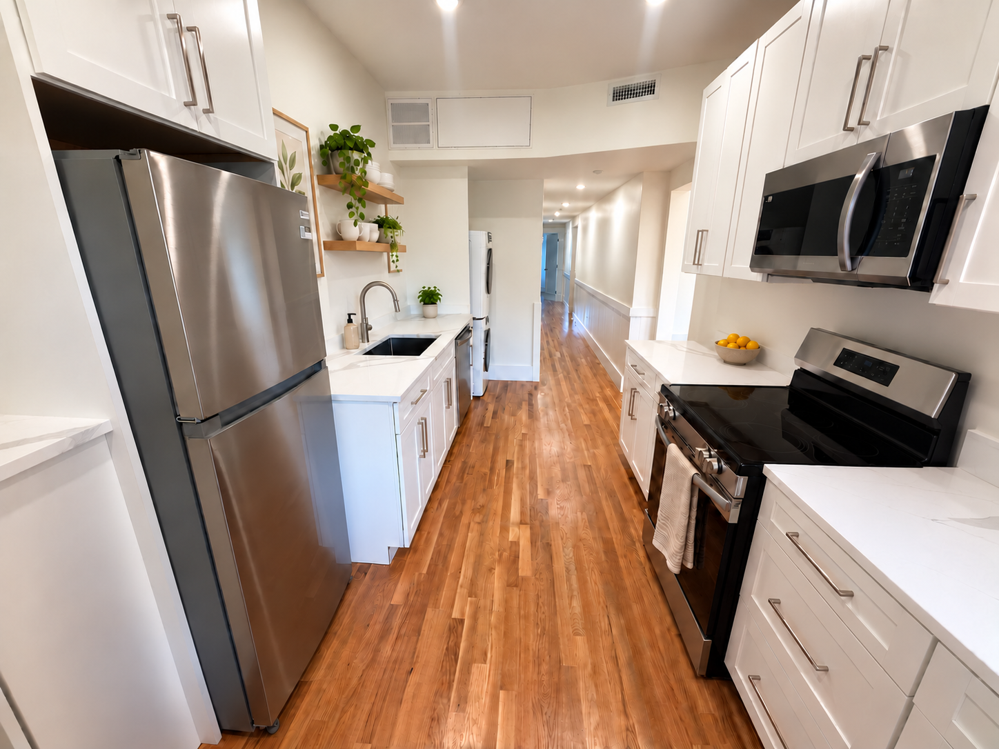709 Centre St - 301